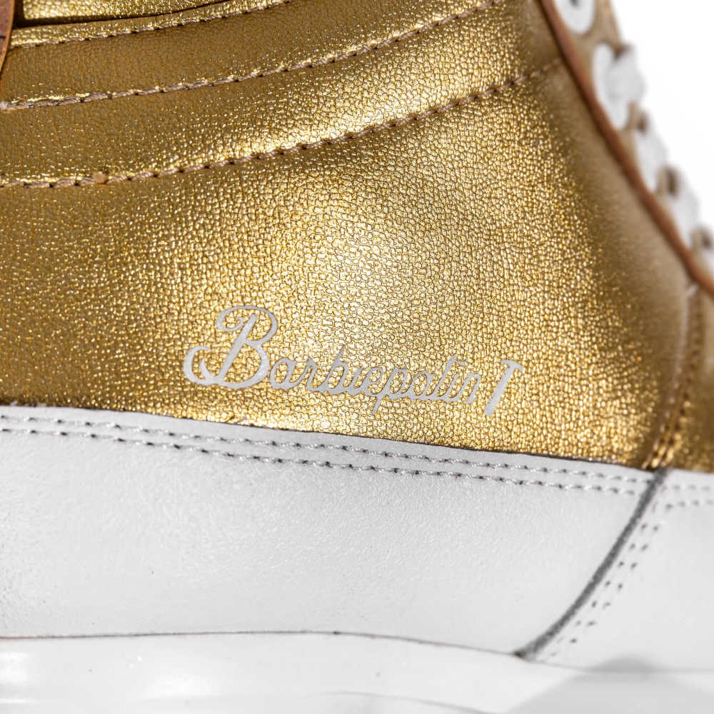 Chaya-Vintage-Roller-Skates-Kismet-Gold-Close-Up