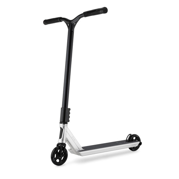 Drone-Element-Kai-Saunders-Saundezy_-Signature-Complete-Scooter-Silver