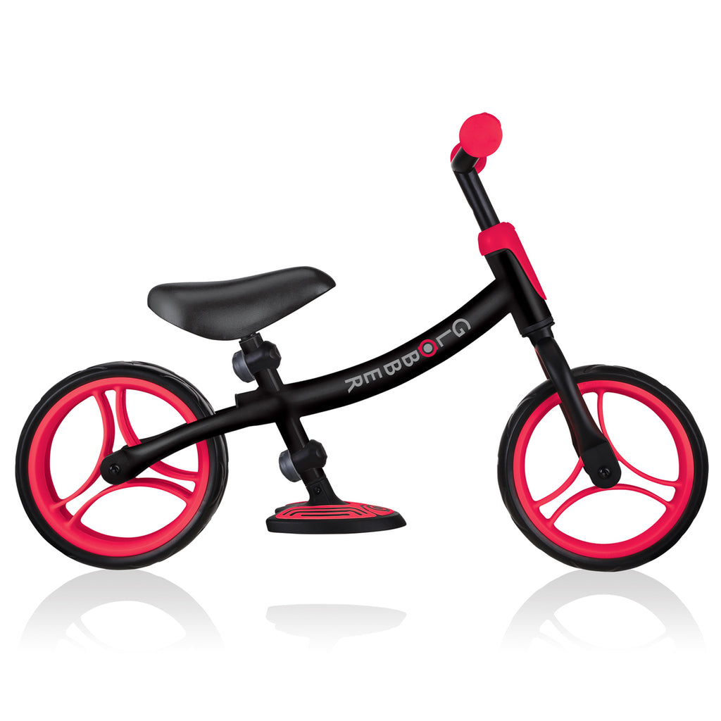 Globber-Go-Bike-Duo-Balance-Bike-Red-Side-View-Seat-With-Low-Footrest