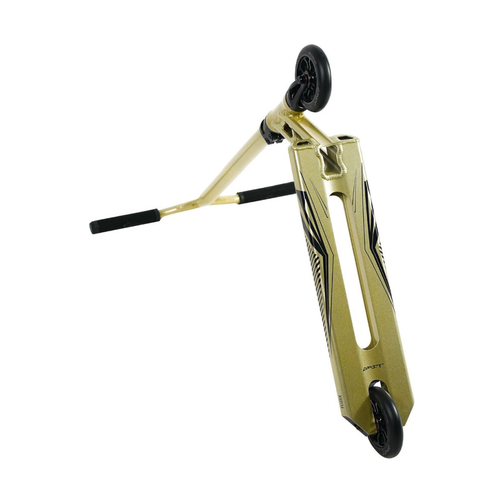 Grit-Fluxx-Stunt-Scooter-Golden-Underside