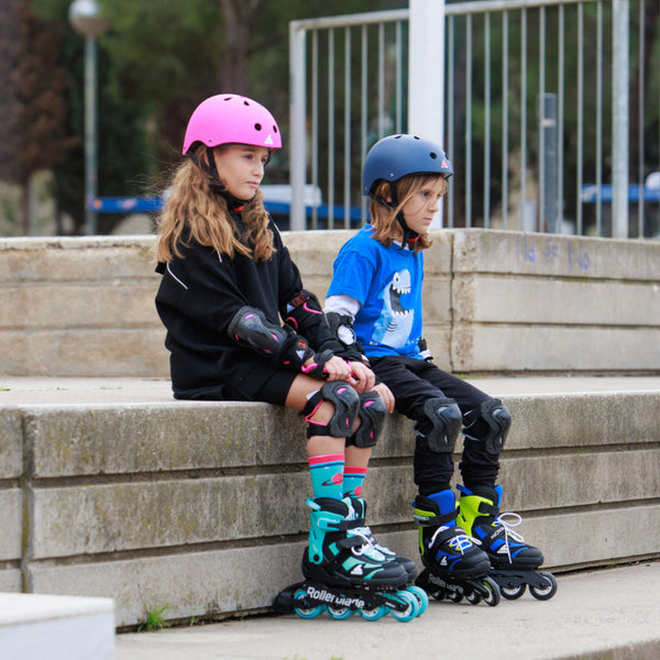 Rollerblade-Microblade-Junior-Adjustable_-Inline-Skate-Black-Blue-Lifestyle-View